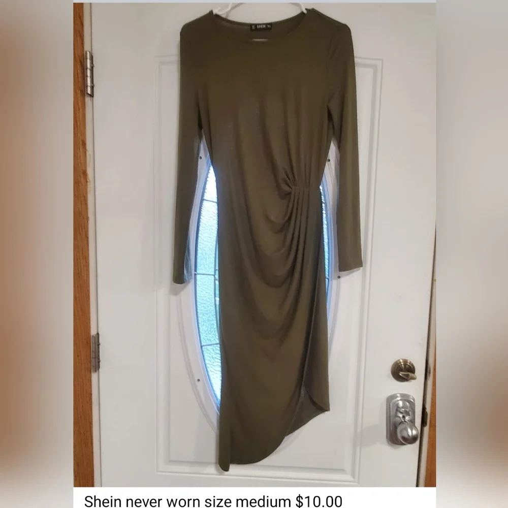 Shein dress - Picture 1 of 1